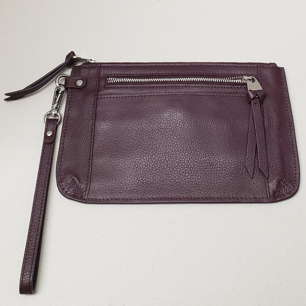 Wristlet